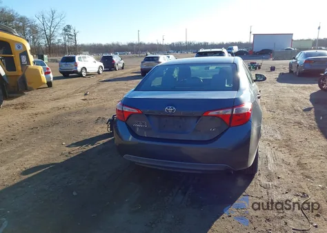 2016 Toyota Corolla Le z USA, uszkodzony, nr VIN 2T1BURHEXGC487516